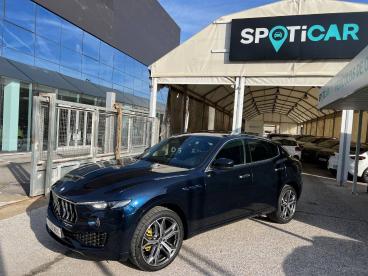 SPOTICAR Maserati Levante L4 330cv Hybrid-gasolina Awd Executive Ocasion - Suv Gasolina Azul - Sevilla - 1202061917_3