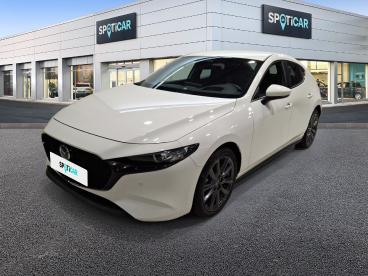 SPOTICAR Mazda 3 2.5l E-sky G Mhev 103kw Centre-line Ocasion - Berlina Gasolina Blanco - Madrid - 1202123642_1