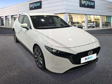 SPOTICAR Mazda 3 2.5l E-sky G Mhev 103kw Centre-line Ocasion - Berlina Gasolina Blanco - Madrid - 1202123642_3