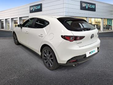 SPOTICAR Mazda 3 2.5l E-sky G Mhev 103kw Centre-line Ocasion - Berlina Gasolina Blanco - Madrid - 1202123642_5