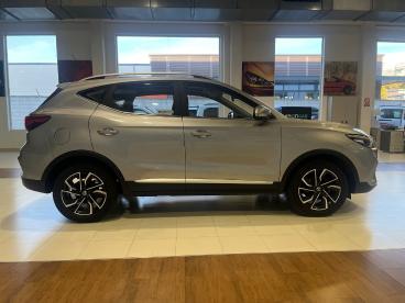 SPOTICAR Mg Zs 1.0t Luxury Ocasion - Suv Gasolina Gris - Palma De Mallorca - 1202113169_4