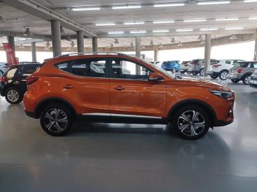 SPOTICAR Mg Zs 1.5 Comfort Ocasion - Suv Gasolina Naranja - Almería - 1202116178_4