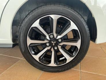 SPOTICAR Mitsubishi Space Star Spacestar 120 Mpi Kaiteki Ocasion - Urbano Gasolina Blanco - Sevilla - 1202112735_5