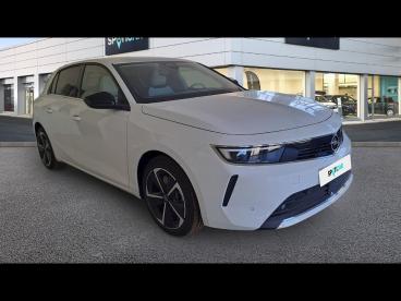 SPOTICAR Opel Astra 1.6t Hybrid 132kw (180cv)  Auto Elegance Ocasion - Berlina Híbrido Enchufable Blanco - Sevilla - 1202074702_1