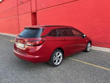 SPOTICAR Opel Astra 1.2t Shr 107kw (145cv)  St Ultimate Ocasion - Familiar Gasolina Rojo - Laguna De Duero - 1202133396_4