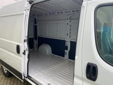 SPOTICAR Opel Movano Fgon  Heavy L3h2 Electrico 77kwh Edition Ocasion - Comercial Eléctrico Blanco - Santander - 1202115783_4