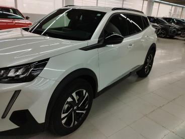 SPOTICAR Peugeot 2008 Puretech 100 S&s 6 Vel. Man Allure Pack Ocasion - Suv Gasolina Blanco - Terrassa - 1202080823_1
