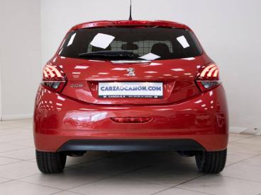 SPOTICAR Peugeot 208 5p  1.2l Puretech 60kw (82cv) Allure Ocasion - Urbano Gasolina Rojo - Zaragoza - 1202115076_3
