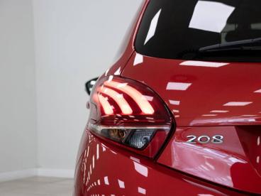 SPOTICAR Peugeot 208 5p  1.2l Puretech 60kw (82cv) Allure Ocasion - Urbano Gasolina Rojo - Zaragoza - 1202115076_4