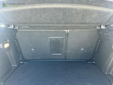 SPOTICAR Peugeot 3008 1.5 Bluehdi 96kw (130cv) S&s  Eat8 Allure Ocasion - Suv Diésel Blanco - Burlada - 1202112698_5