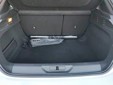 SPOTICAR Peugeot 308 5p  Bluehdi 130 S&s Eat8 Active Pack Ocasion - Berlina Diésel Blanco - Torrent - 1202058869_5