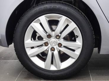 SPOTICAR Peugeot 308 5p  1.6 Bluehdi 100 Style Ocasion - Berlina Diésel Gris - Valencia - 1202093710_4