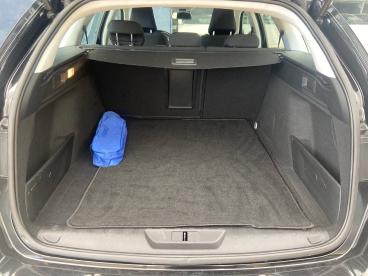 SPOTICAR Peugeot 308 Sw  1.2 Puretech 96kw (130cv) S&s Allure Ocasion - Berlina Gasolina Negro - Burlada - 1202135783_5