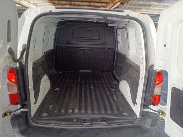 SPOTICAR Peugeot Partner Standard 600kg Bluehdi 73kw Asphalt Ocasion - Comercial Diésel Blanco - Burlada - 1202096112_5