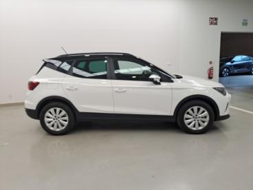 SPOTICAR Seat Arona 1.0 Tsi 81kw (110cv) Style Ocasion - Urbano Gasolina Blanco - Huelva - 1202112985_4