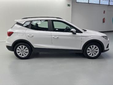 SPOTICAR Seat Arona 1.0 Tsi 85kw (115cv)  Ecomotive Style Ocasion - Urbano Gasolina Blanco - Sevilla - 1202125014_4