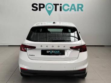 SPOTICAR Skoda Fabia 1.0 Tsi 70kw (95cv) Ambition Ocasion - Urbano Gasolina Blanco - San Cibrao Das Viñas - 1202100944_5