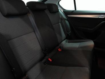 SPOTICAR Skoda Octavia 1.6 Tdi Cr 85kw (115cv) Dsg Ambition Ocasion - Berlina Diésel Gris - Zaragoza - 1202120972_2