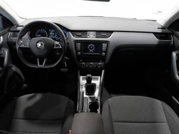 SPOTICAR Skoda Octavia 1.6 Tdi Cr 85kw (115cv) Dsg Ambition Ocasion - Berlina Diésel Gris - Zaragoza - 1202120972_3