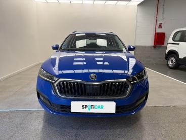 SPOTICAR Skoda Octavia Combi 1.4 Tsi 150kw(204cv)dsg Phev Ambition Ocasion - Familiar Híbrido Enchufable Azul - Huércal De Almería - 1202130557_2