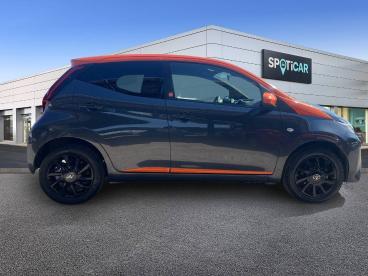 SPOTICAR Toyota Aygo 1.0 70  Jbl X-cite Ocasion - Urbano Gasolina Gris - Sevilla - 1202138082_4