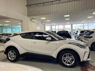 SPOTICAR Toyota C-hr 1.8 125h Active Ocasion - Suv Híbrido Blanco - Almería - 1202118213_4