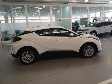 SPOTICAR Toyota C-hr 1.8 125h Active Ocasion - Suv Híbrido Blanco - Sevilla - 1202129681_4