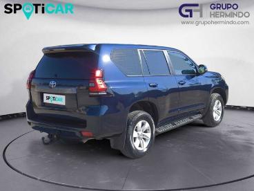 SPOTICAR Toyota Landcruiser 2.8 D 4d Vx Auto 7 Plazas Ocasion - Suv Diésel Azul - Ponteareas - 1202137604_4