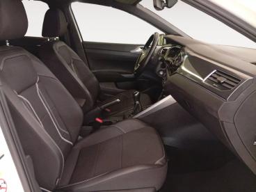 SPOTICAR Volkswagen Polo 1.0 Tsi 81kw (110cv) R-line Ocasion - Urbano Gasolina Blanco - La CoruÑa - 1202120513_1