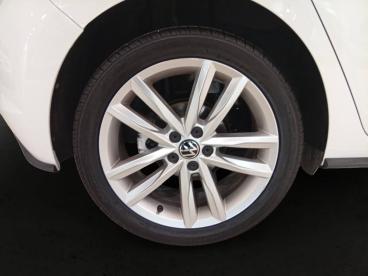 SPOTICAR Volkswagen Polo 1.0 Tsi 81kw (110cv) R-line Ocasion - Urbano Gasolina Blanco - La CoruÑa - 1202120513_5