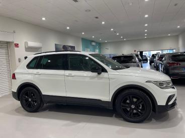 SPOTICAR Volkswagen Tiguan 2.0 Tdi 110kw (150cv) Dsg Urban Sport Ocasion - Suv Diésel Blanco - Almería - 1202114387_4
