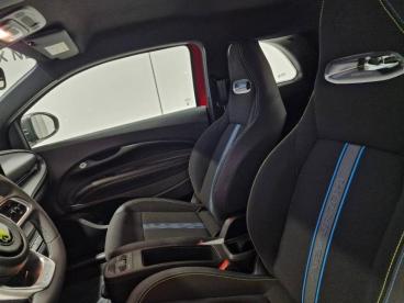 SPOTICAR Abarth 595 500 E 155ch Pack Occasion - Citadine Electrique Rouge Adrénaline - Evreux - 1203655581_5