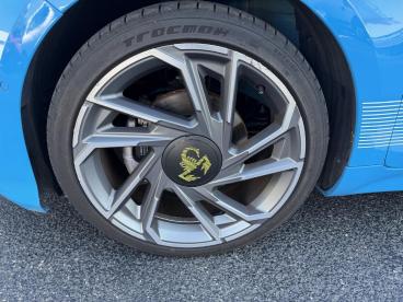 SPOTICAR Abarth 595 500 E 155ch 42kwh Scorpionissima 4cv Occasion - Citadine Electrique Bleu Poison - Chambourcy - 1204088808_1