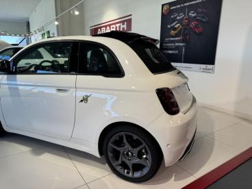 SPOTICAR Abarth 595 500 C E 155ch 42kwh Pack 4cv Occasion - Citadine Electrique Blanc Antidote - Coignieres - 1203903721_4