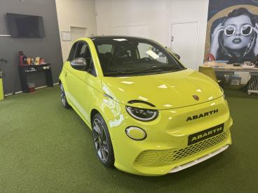 SPOTICAR Abarth 500e Bev 42kwh Turismo Occasion - Berline Electrique Vert - Yvetot - 1203733990_3