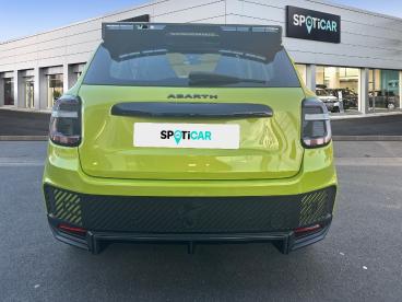 SPOTICAR Abarth 600e 600 E 240ch 54kwh Turismo Occasion - Suv-4x4 Electrique Vert Acide - Saint-saulve - 1203442958_5