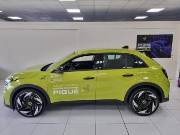 SPOTICAR Abarth 600e 600 E 240ch 54kwh Turismo Occasion - Suv-4x4 Electrique Vert Acide - Annecy - 1203457490_5