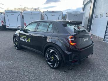 SPOTICAR Abarth 600e 600 E 240ch 54kwh Turismo Occasion - Suv-4x4 Electrique Noir Venom - Cessy - 1203459112_3