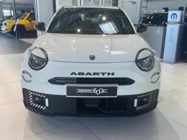 SPOTICAR Abarth 600e 600 E 240ch 54kwh Turismo Occasion - Suv-4x4 Electrique Blanc - Nimes Cedex 9 - 1203471949_2
