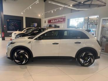 SPOTICAR Abarth 600e 600 E 240ch 54kwh Turismo Occasion - Suv-4x4 Electrique Blanc - Nimes Cedex 9 - 1203471949_4