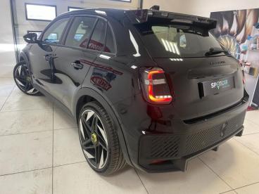 SPOTICAR Abarth 600e 600 E 240ch 54kwh Turismo Occasion - Suv-4x4 Electrique Noir Venom - Vert Saint Denis - 1203605031_2