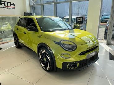 SPOTICAR Abarth 600e 600 E 280ch 54kwh Pack Scorpionissima Occasion - Suv-4x4 Electrique Vert Acide - Chambourcy - 1203661989_2