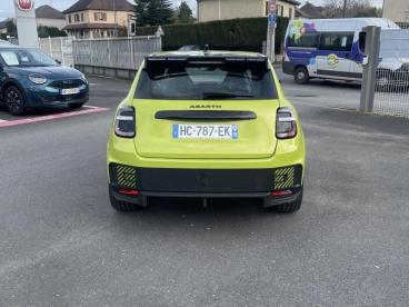 SPOTICAR Abarth 600e 600 E 240ch 54kwh Turismo Occasion - Suv-4x4 Electrique Vert Acide - Brive - 1203900291_2