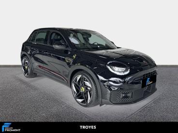 SPOTICAR Abarth 600e 600 E 240 Ch Turismo Occasion -  Electrique Noir Alfa - La Chapelle Saint-luc Cedex - 1203467258_3