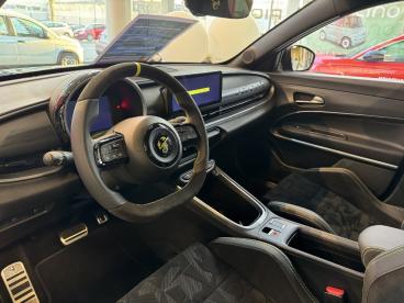 SPOTICAR Abarth 600e Electrique 54 Kwh Scorpionissima Occasion - Suv-4x4 Electrique Violet - Yvetot - 1203733991_5