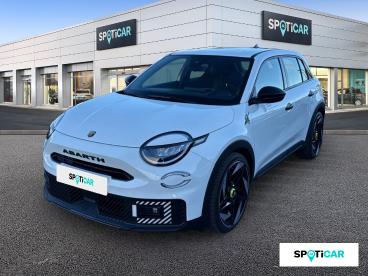 SPOTICAR Abarth 600e 600 E 240 Ch Turismo Occasion - Berline Electrique Blanc Antidote - Frejus - 1203792347_1