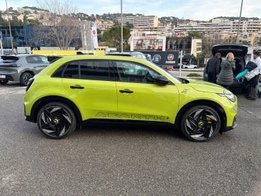 SPOTICAR Abarth 600e Scorpionissima Occasion - Berline Electrique Vert - Mougins - 1203931639_4