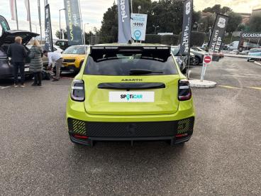 SPOTICAR Abarth 600e Scorpionissima Occasion - Berline Electrique Vert - Mougins - 1203931639_5