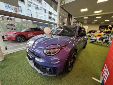SPOTICAR Abarth 600e Electrique 54 Kwh Scorpionissima Occasion - Suv-4x4 Electrique Violet - Yvetot - 1204038235_1