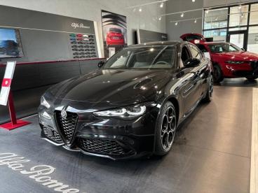 ALFA ROMEO CERTIFIED Alfa Romeo Giulia 2.2 Diesel 160ch Veloce At8 occasion certifiée - Berline Diesel Rouge - Nimes Cedex 9 - 3550732_1